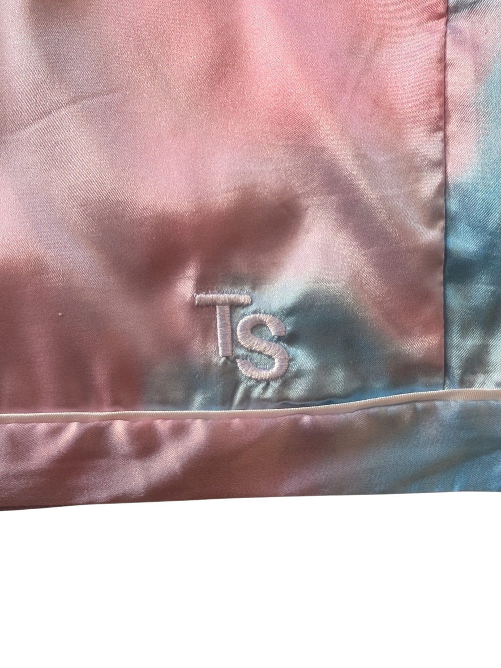 Taylor Swift Official Lover Tie Dye Satin Pajama Set Top Shorts Pink Blue 2XL - Picture 8 of 13